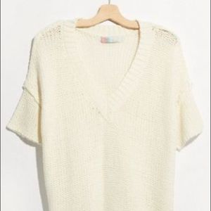Free people sweater top never worn size xs tags on